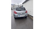 Opel Corsa D 135.201 km 3.290 &euro; Düsseldorf 40213