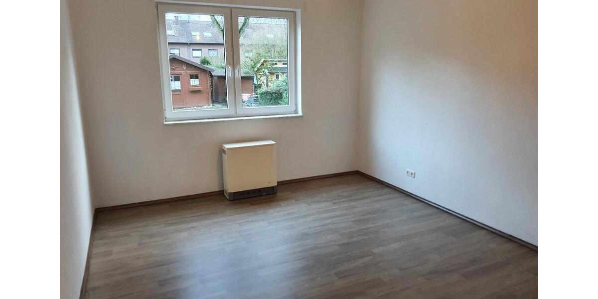 Erdgeschoßwohnung Gelsenkirchen Gelsenkirchen-Mitte - 2 Zimmer, 53 m&sup2;, 415&euro; | Angebot:25903168