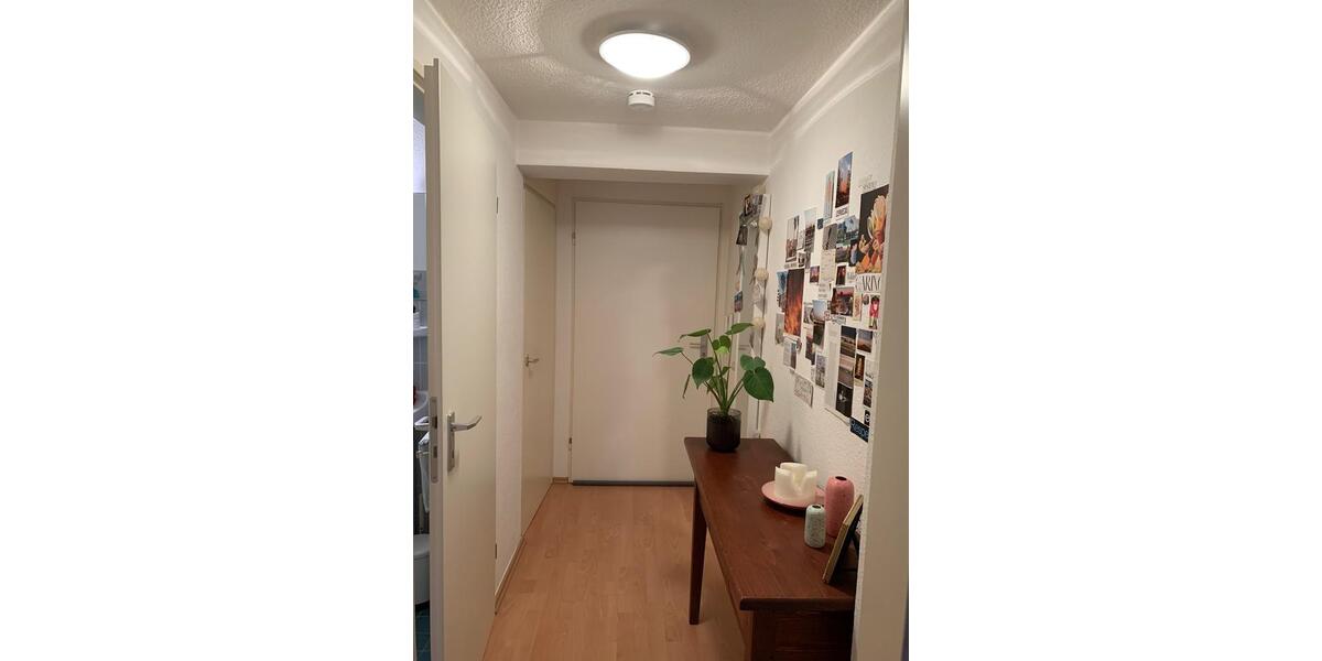 Etagenwohnung Düsseldorf Stadtbezirk 3 - 1 Zimmer, 30 m&sup2;, 710&euro; | Angebot:25991805
