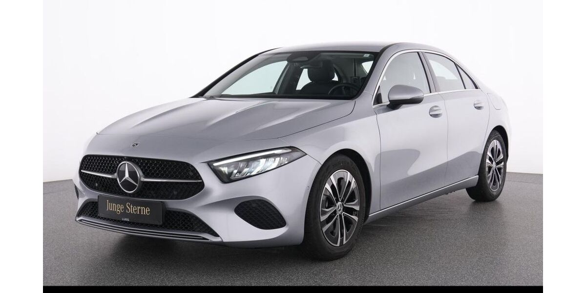 Mercedes-Benz A 200 6.458 km 28.845 &euro; Essen 45309