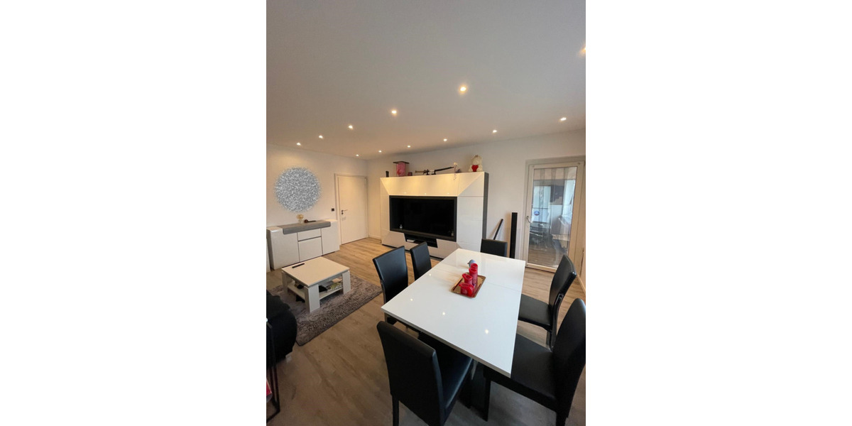 Etagenwohnung Düsseldorf Stadtbezirk 6 - 3 Zimmer, 94 m&sup2;, 445.000&euro; | Angebot:25001496