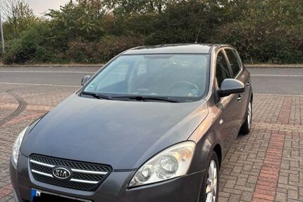 Kia ceed / Ceed 139.515 km 3.000 &euro; Neuss 41470