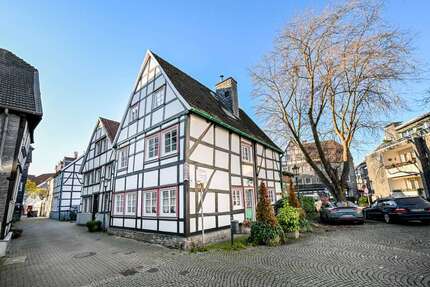 Haus Hattingen - 6 Zimmer, 173 m&sup2;, 528.000&euro; | Angebot:22417410