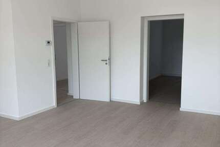 Wohnung Wuppertal Gemarkung Barmen - 2 Zimmer, 80 m&sup2;, 679&euro; | Angebot:27216083