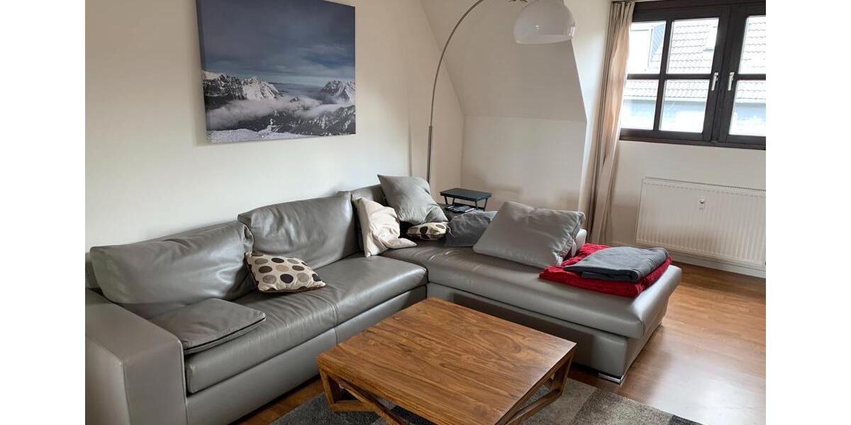 Dachgeschoßwohnung Düsseldorf Stadtbezirk 7 - 5 Zimmer, 139 m&sup2;, 695.000&euro; | Angebot:26067812