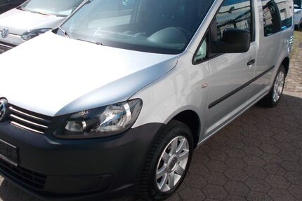 VW Caddy 132.000 km 8.600 &euro; Bochum 44809
