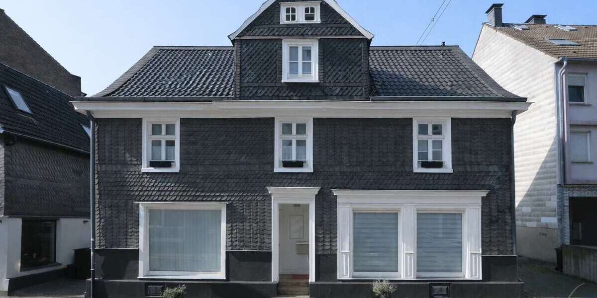 Einfamilienhaus Solingen Wald - 8 Zimmer, 140 m&sup2;, 285.000&euro; | Angebot:27155346