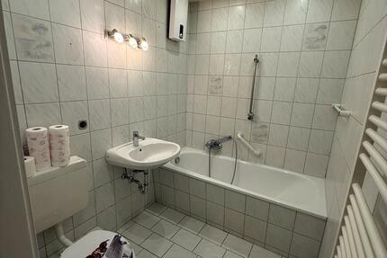 Wohnung Solingen Central - 1 Zimmer, 63 m&sup2;, 890&euro; | Angebot:25612886