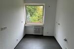Etagenwohnung Düsseldorf Heerdt - 3 Zimmer, 70 m&sup2;, 1.200&euro; | Angebot:27577143