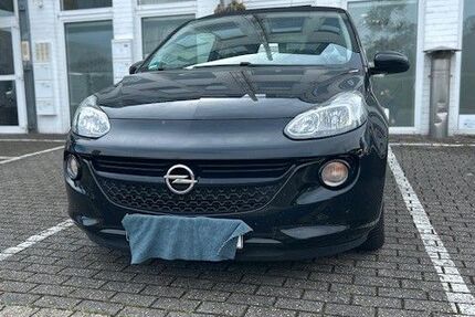 Opel Adam 60.200 km 9.900 &euro; Meerbusch 40667