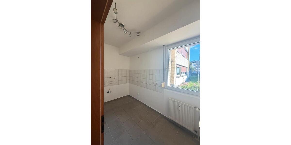 Erdgeschoßwohnung Oberhausen Alt-Oberhausen - 1 Zimmer, 41 m&sup2;, 340&euro; | Angebot:27533405