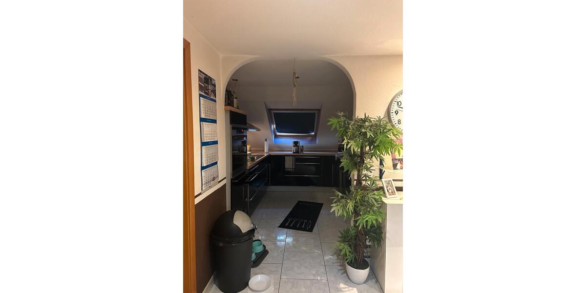 Dachgeschoßwohnung Duisburg Hamborn - 2 Zimmer, 70 m&sup2;, 690&euro; | Angebot:27566246