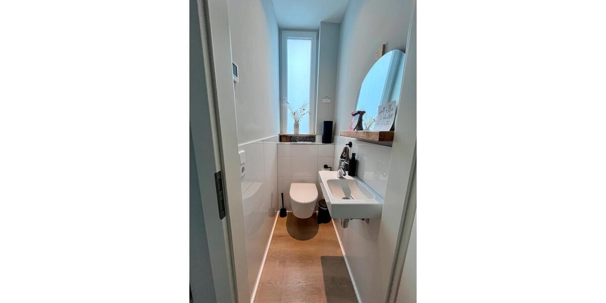 Einfamilienhaus Solingen Aufderhöhe - 8 Zimmer, 185 m&sup2;, 749.000&euro; | Angebot:27534080