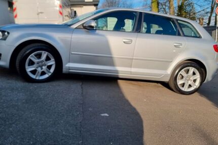 Audi A3 52.500 km 9.500 &euro; Wuppertal 42287