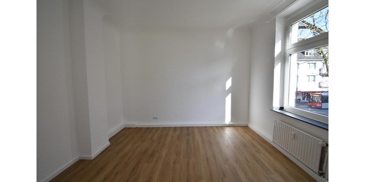 Etagenwohnung Düsseldorf Stadtbezirk 9 - 2 Zimmer, 68 m&sup2;, 990&euro; | Angebot:26005628