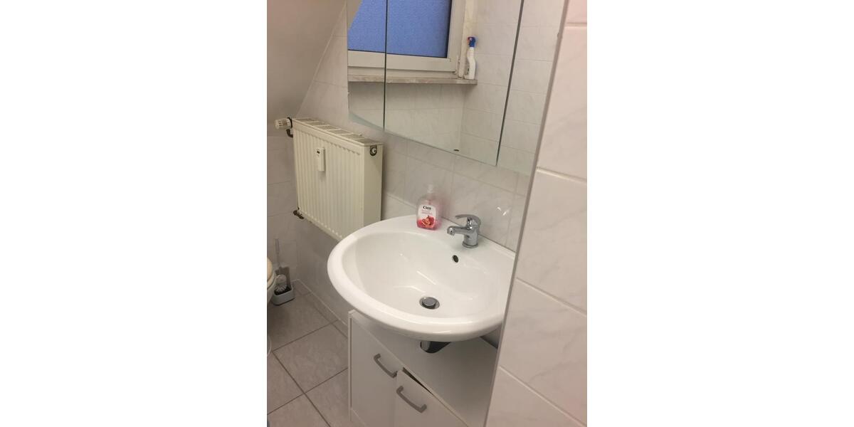 Dachgeschoßwohnung Remscheid - 3 Zimmer, 90 m&sup2;, 850&euro; | Angebot:24983727