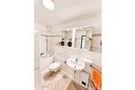 Etagenwohnung Solingen Mitte - 3 Zimmer, 83 m&sup2;, 243.000&euro; | Angebot:27067666