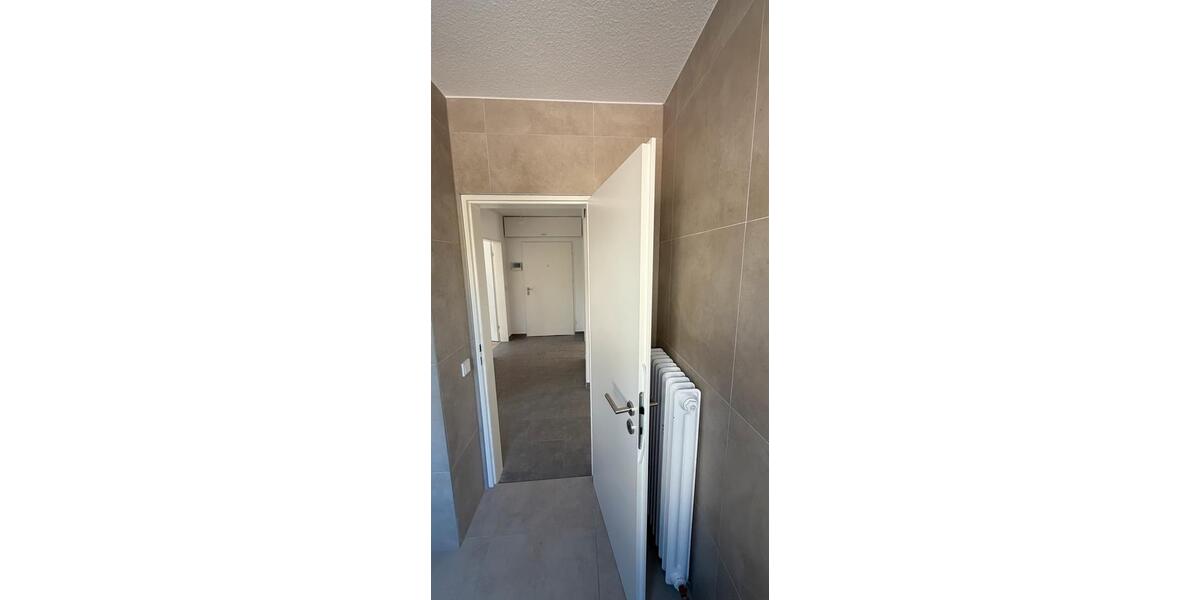 Etagenwohnung Velbert Velbert-Mitte - 3 Zimmer, 69 m&sup2;, 800&euro; | Angebot:27585756