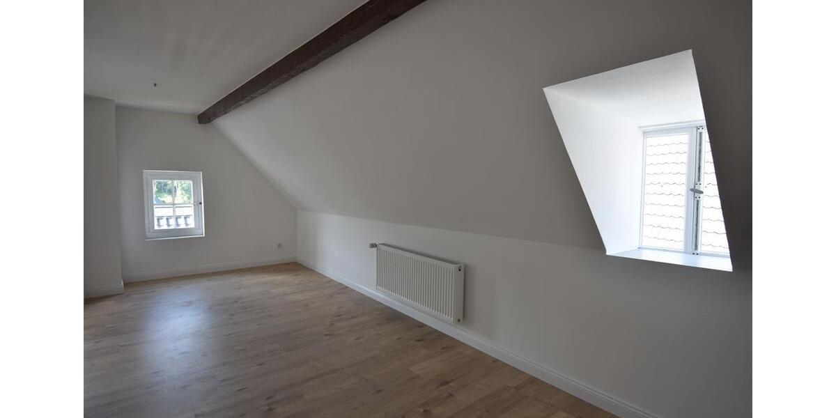 Etagenwohnung Velbert Langenberg - 3 Zimmer, 105 m&sup2;, 940&euro; | Angebot:14131574