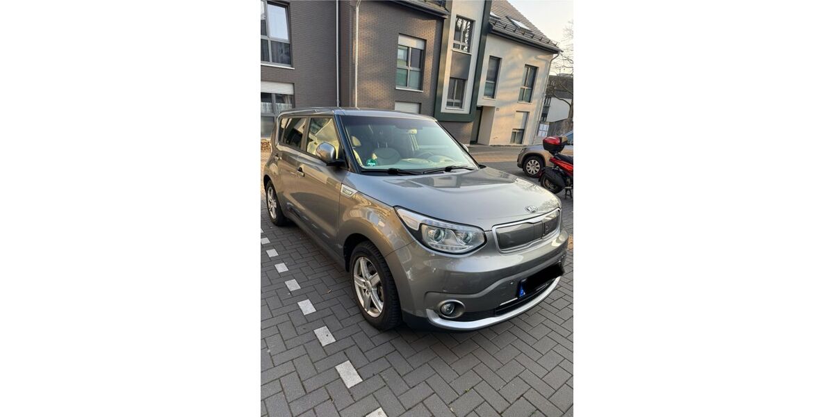 Kia Soul 29.500 km 11.100 &euro; Solingen 42697
