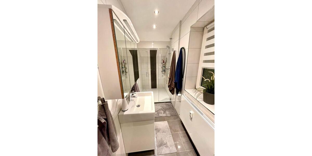 Dachgeschoßwohnung Bochum Werne - 3 Zimmer, 92 m&sup2;, 250.000&euro; | Angebot:26613101