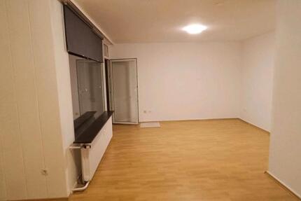 Wohnung Wuppertal Barmen - 1 Zimmer, 47 m&sup2;, 590&euro; | Angebot:25396369
