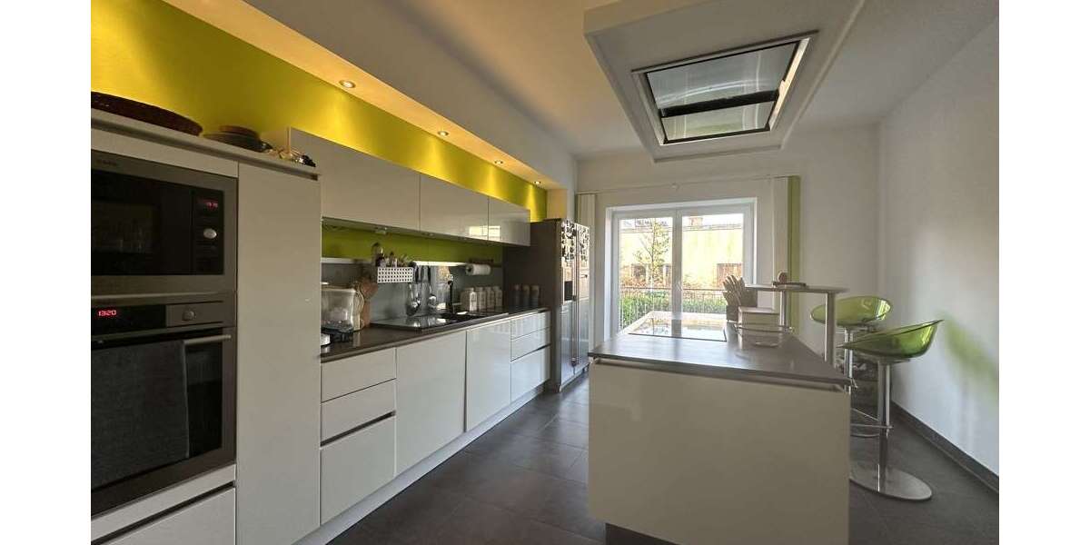 Etagenwohnung Düsseldorf Oberkassel - 5 Zimmer, 175 m&sup2;, 998.500&euro; | Angebot:24596369