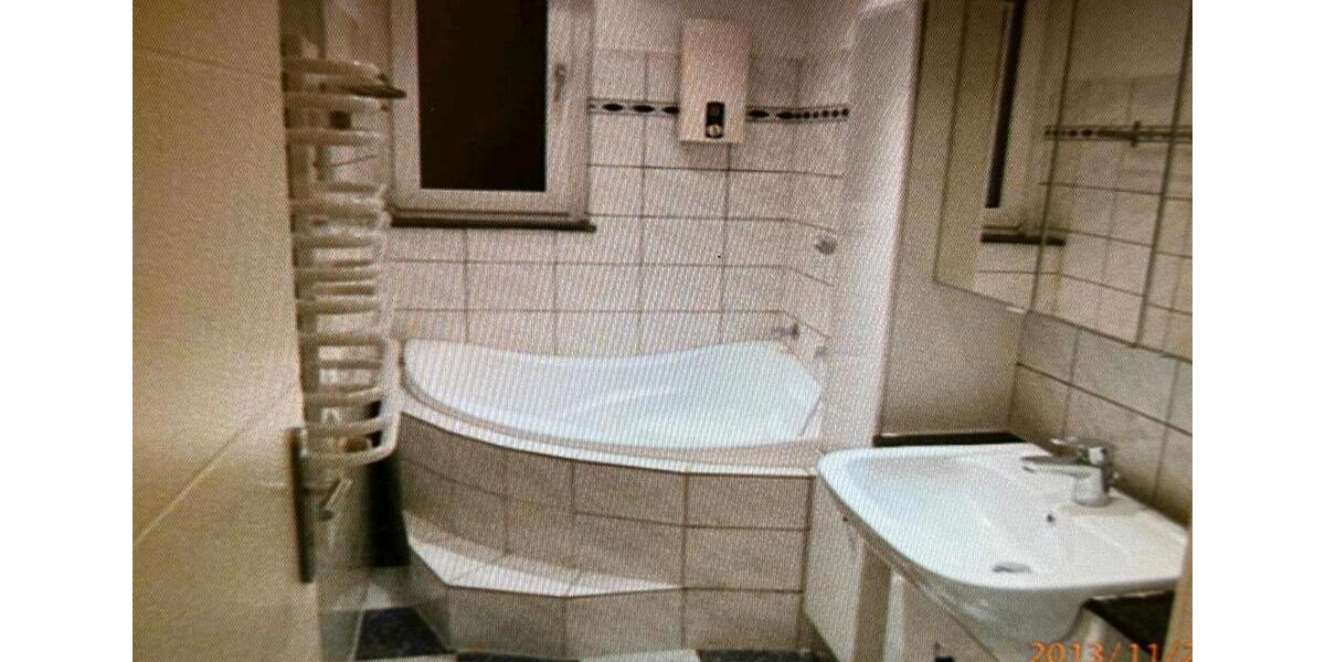 Etagenwohnung Wuppertal Gemarkung Vohwinkel - 3 Zimmer, 70 m&sup2;, 150.000&euro; | Angebot:25056021