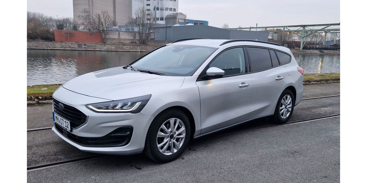 Ford Focus 108.000 km 12.490 &euro; Mülheim 45478