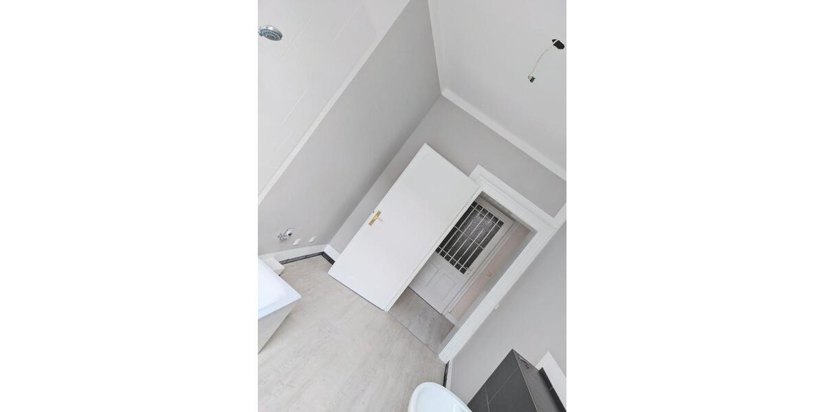 Etagenwohnung Duisburg Rheinhausen - 4 Zimmer, 128 m&sup2;, 1.090&euro; | Angebot:27553710