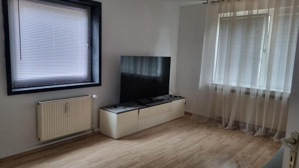 Etagenwohnung Duisburg Hamborn - 1 Zimmer, 51 m&sup2;, 620&euro; | Angebot:27532808