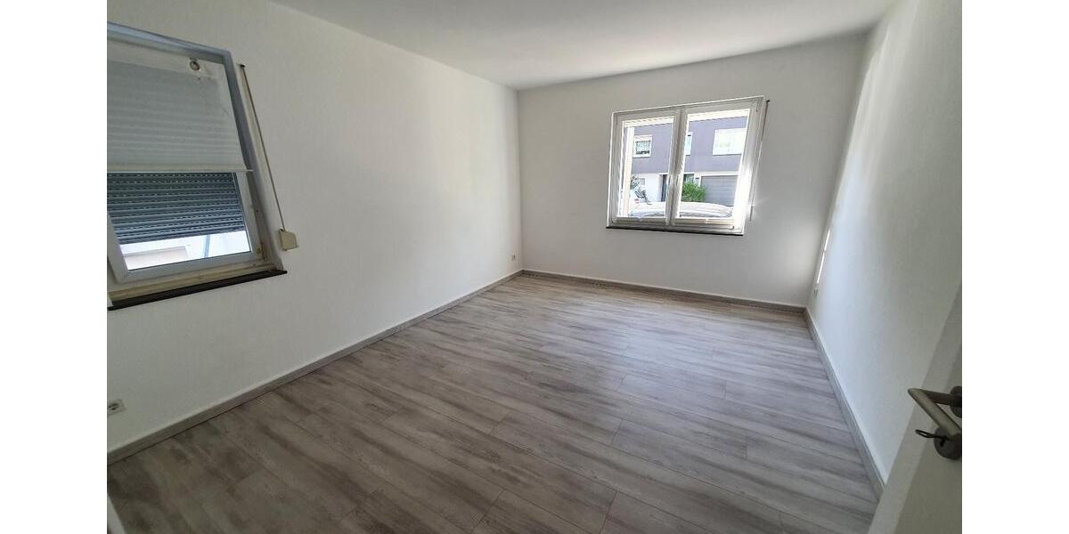 Hochparterre Wuppertal Gemarkung Ronsdorf - 2 Zimmer, 48 m&sup2;, 440&euro; | Angebot:27543352