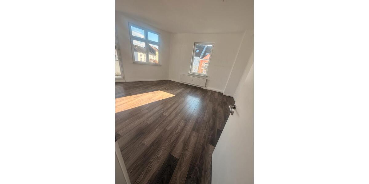 Etagenwohnung Düsseldorf Oberbilk - 3.5 Zimmer, 88 m&sup2;, 1.680&euro; | Angebot:26335333