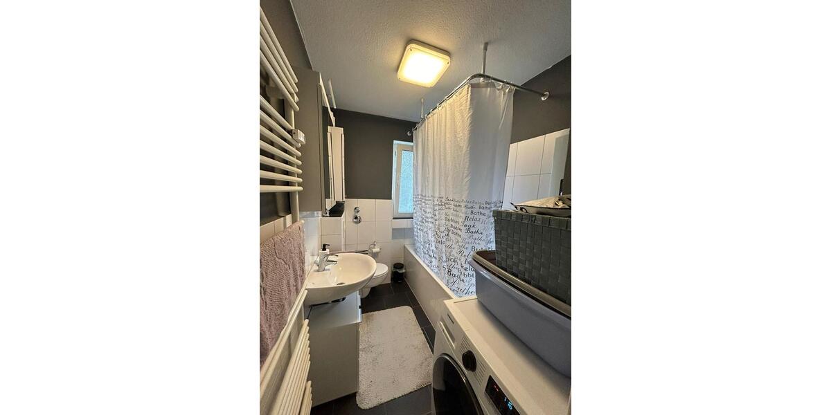 Etagenwohnung Duisburg Mittelmeiderich - 3 Zimmer, 65 m&sup2;, 115.000&euro; | Angebot:26967059