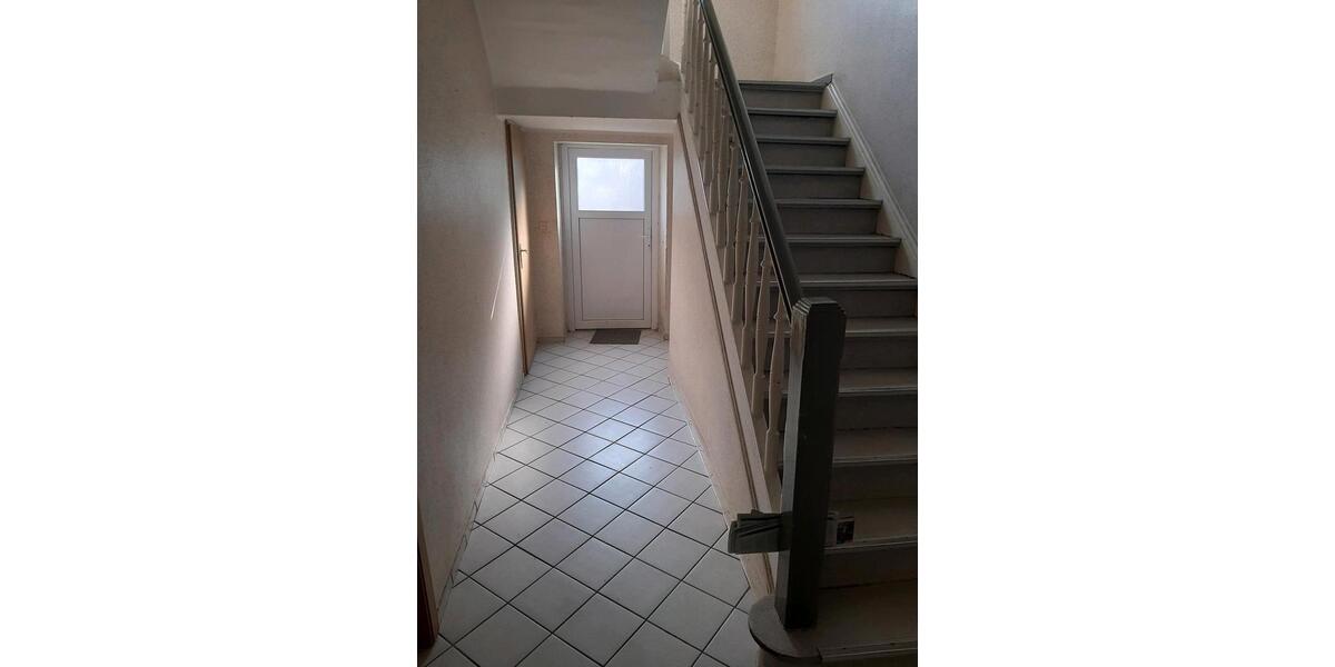 Etagenwohnung Duisburg Essenberg - 2 Zimmer, 40 m&sup2;, 400&euro; | Angebot:25047312