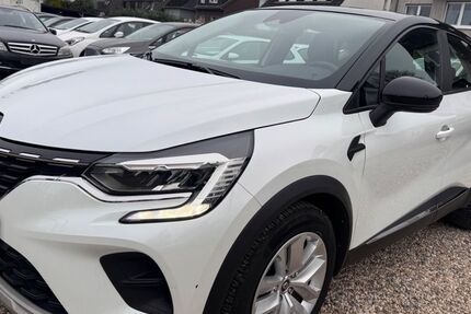 Renault Captur 62.000 km 14.999 &euro; Essen 45355