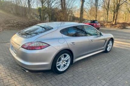 Porsche Panamera 159.400 km 18.800 &euro; Erkrath 40699