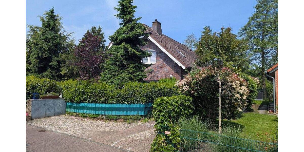 Mehrfamilienhaus, Wohnhaus Langenfeld (Rheinland) Richrath - 8 Zimmer, 301 m&sup2;, 995.000&euro; | Angebot:26824078