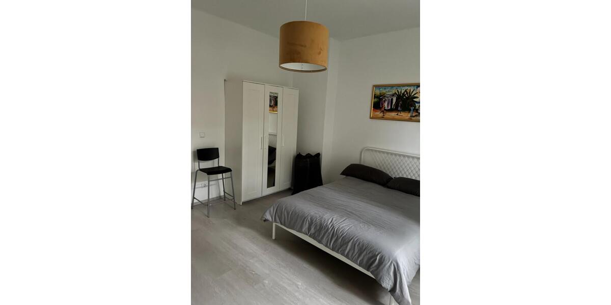 Etagenwohnung Düsseldorf Oberbilk - 2 Zimmer, 52 m&sup2;, 850&euro; | Angebot:25926013