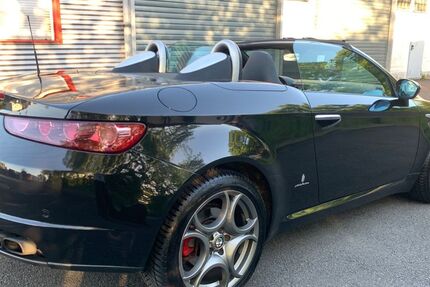 Alfa Romeo Spider 175.000 km 15.481 &euro; Witten 58454