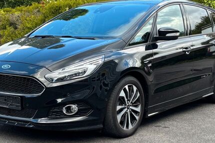 Ford S-Max 96.189 km 21.890 &euro; Meerbusch 40670