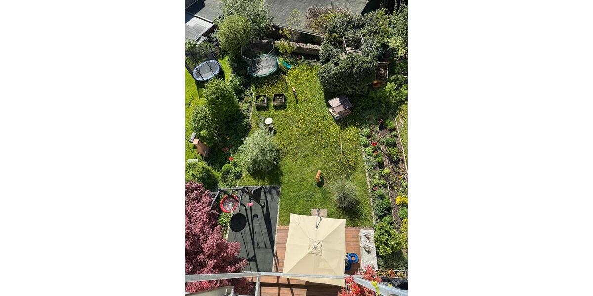 Dachgeschoßwohnung Wuppertal Sedansberg - 4 Zimmer, 165 m&sup2;, 320.000&euro; | Angebot:26586256