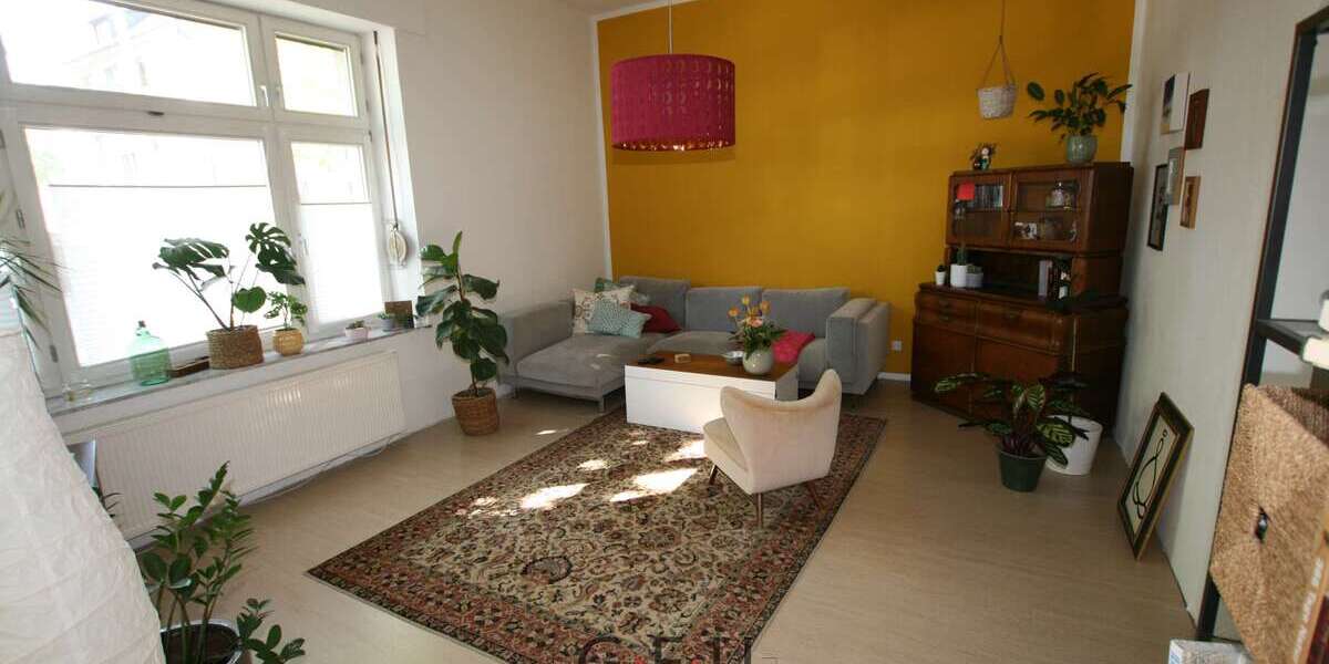 Etagenwohnung Duisburg Großenbaum - 3 Zimmer, 100 m&sup2;, 630&euro; | Angebot:27537822