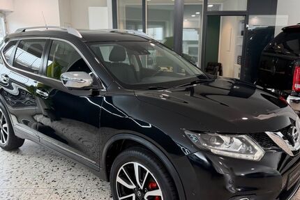 Nissan X-Trail 129.897 km 9.990 &euro; Remscheid 42853