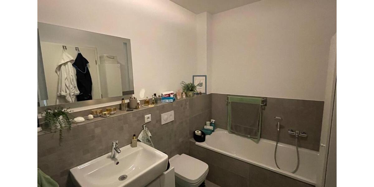 Etagenwohnung Remscheid Remscheid-Süd - 2 Zimmer, 72 m&sup2;, 870&euro; | Angebot:27544597