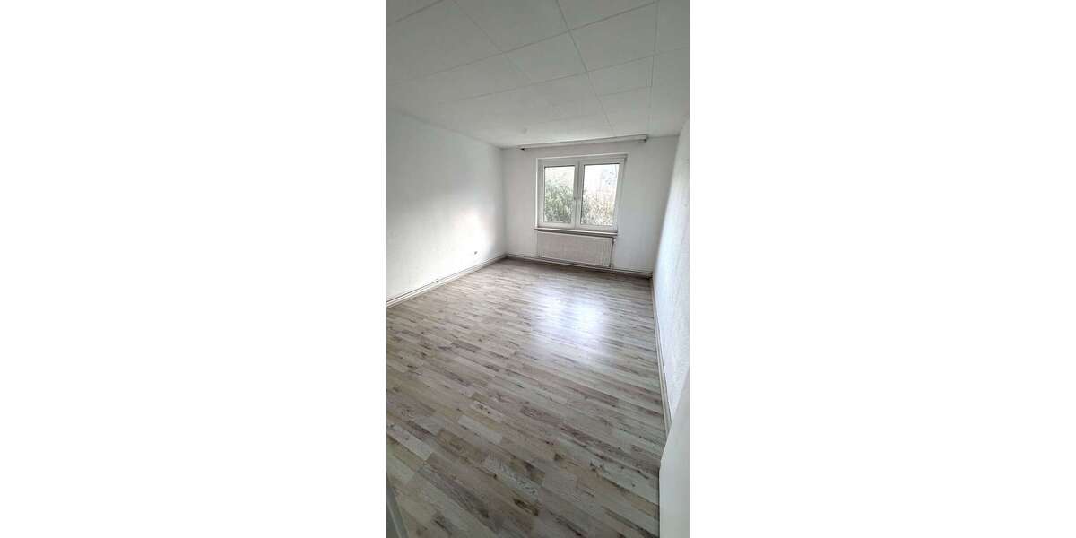 Etagenwohnung Wuppertal Heckinghausen - 2 Zimmer, 65 m&sup2;, 530&euro; | Angebot:25939403