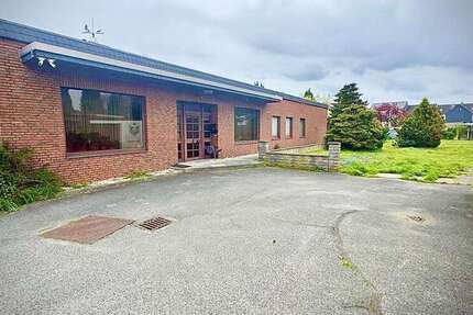 Haus Oberhausen - 5 Zimmer, 229 m&sup2;, 790.000&euro; | Angebot:26071147