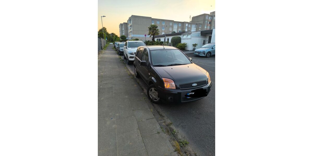 Ford Fusion 188.000 km 1.500 &euro; Monheim 40789