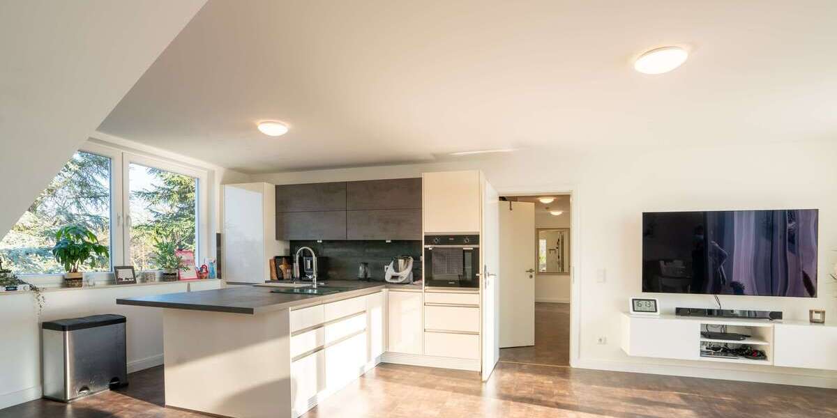 Etagenwohnung Düsseldorf - Hassels Hassels - 3.5 Zimmer, 110 m&sup2;, 245.000&euro; | Angebot:25895451