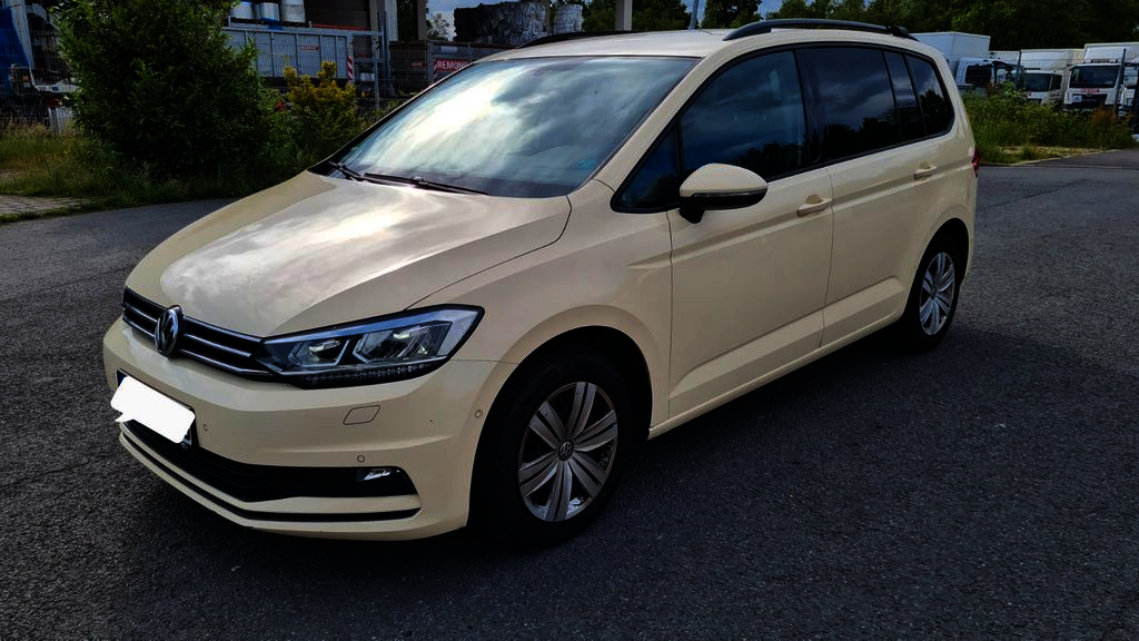 VW Touran 460.238 km 5.490 &euro; Duisburg 47229